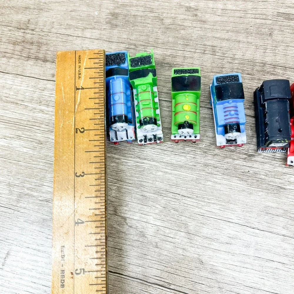Thomas & Friends Mini Train Engine Lot of 8 Thomas James Percy Gordon Mavis